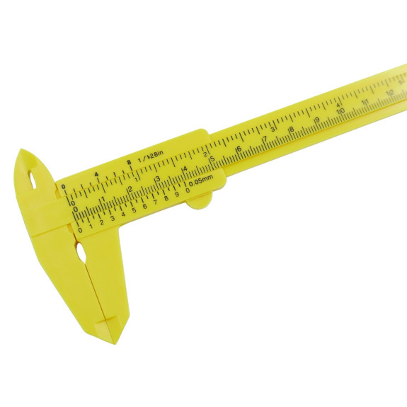 SUWMIARKA PLASTIKOWA 150 mm - FT0015