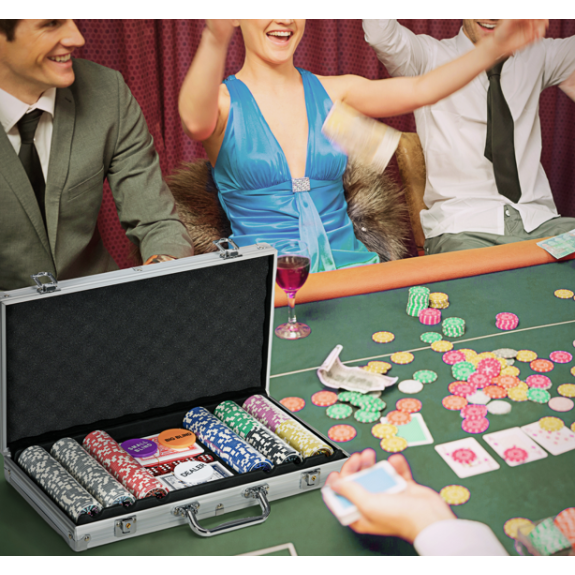 ZESTAW DO GRY W POKERA 300 ŻETONÓW - E01800